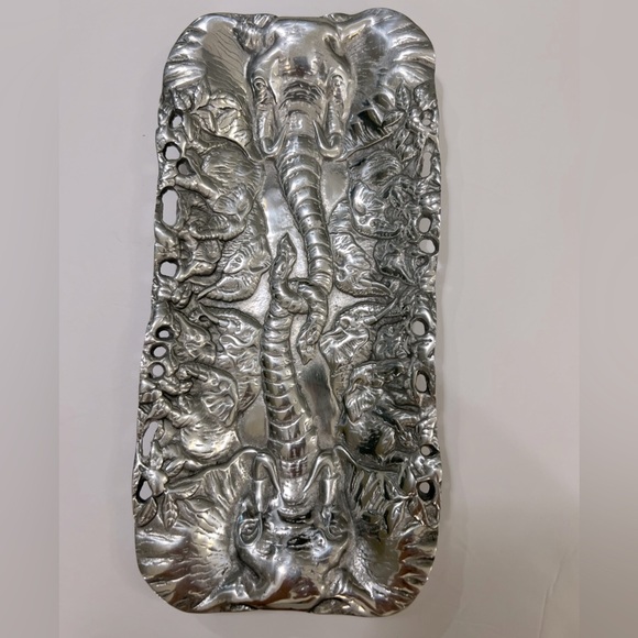 Intricate Silver Elephant Tray - Picture 2 of 7